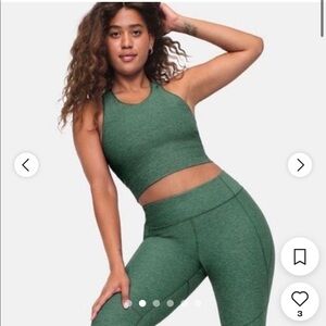LAST CHANCE Outdoor Voices Women’s Green Heather Crop Top
